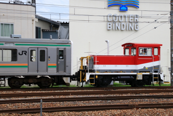 205系600番台Y7編成3両が解体線へ - ガタゴト日誌