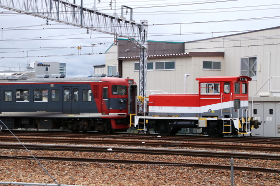 115系S21編成+S24編成（しなの鉄道）が工場へ - ガタゴト日誌