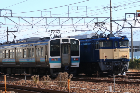 EF64 1032は長総から甲府へ-甲府で何したんだろ？ - ガタゴト日誌