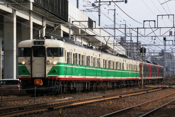 211系3000番台N309編成もベンチレーターを撤去を確認 - ガタゴト日誌