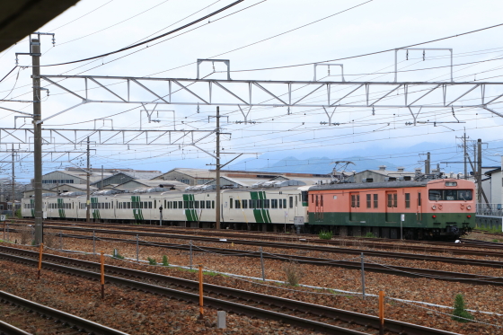 Bトレ車両】185系ストライプ - いまさらながらショーティーにハマる