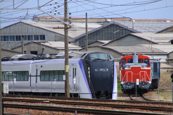 E353系S109編成長総構内試運転 - ガタゴト日誌
