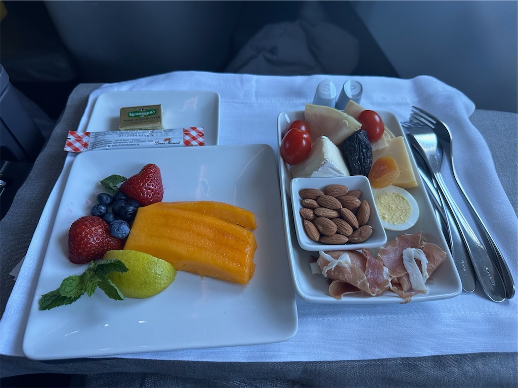 早朝フライトでニューヨークへ【搭乗記】アメリカン航空ビジネス