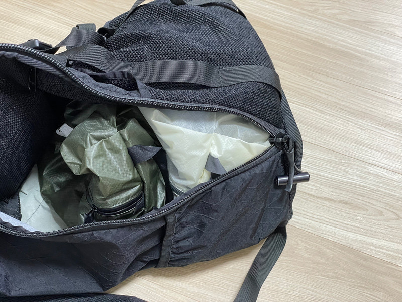 sil stuffsack largeをバッグに入れた状態