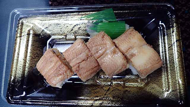 アナゴの押しずし