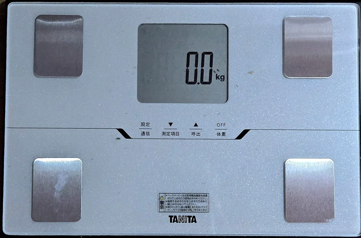 タニタのスマホ連動体組成計の画像