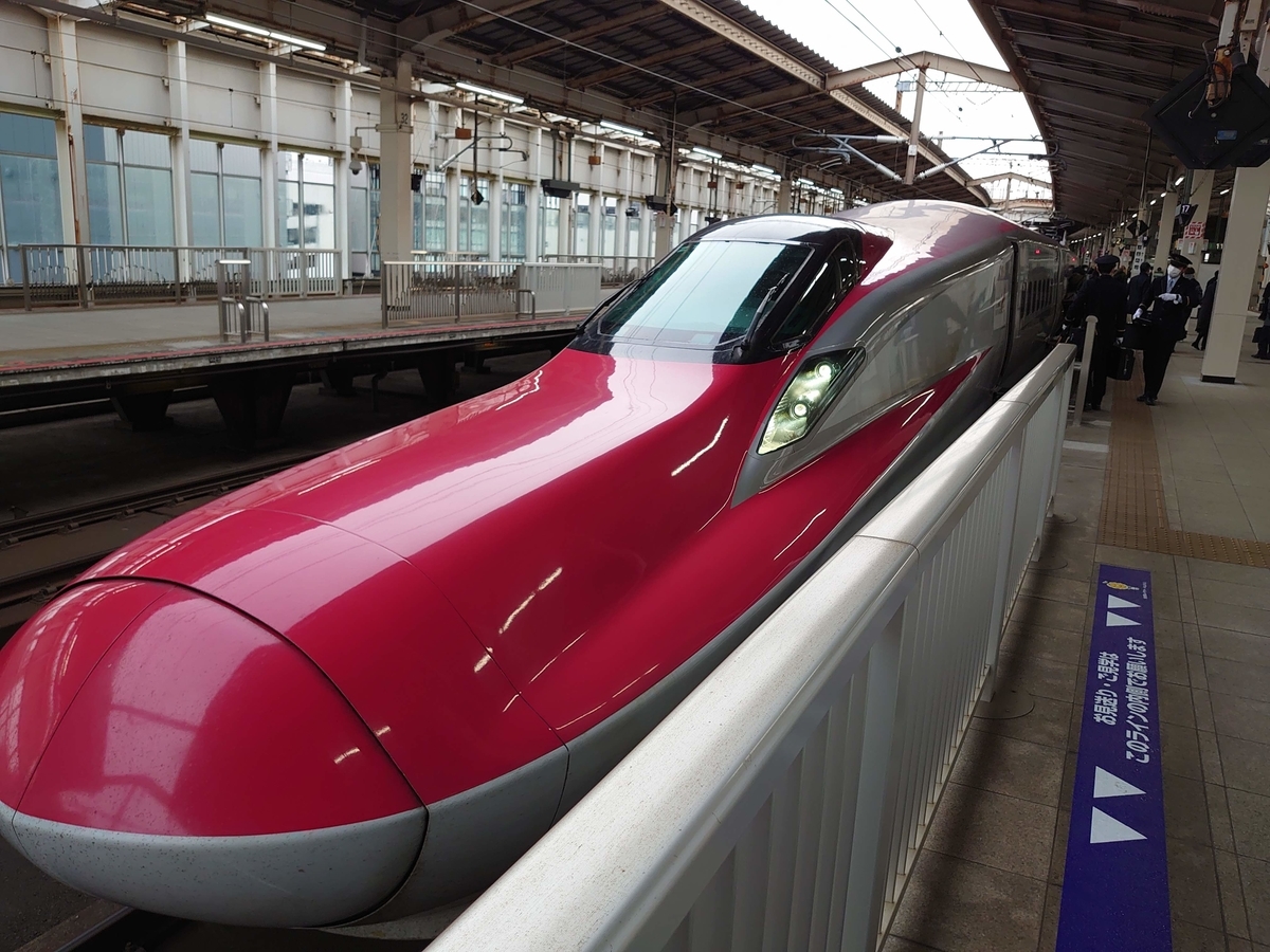 新幹線こまち 車窓から秋田へ向かう