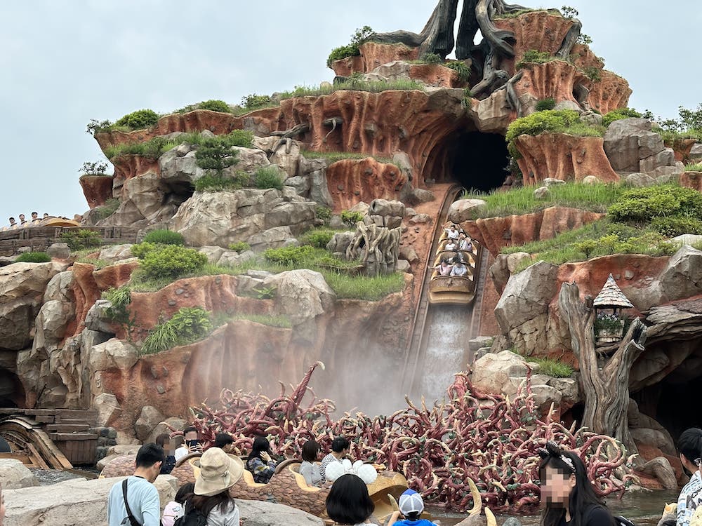 キャンピングカーで初ディズニー ③ 〜アトラクションいろいろ