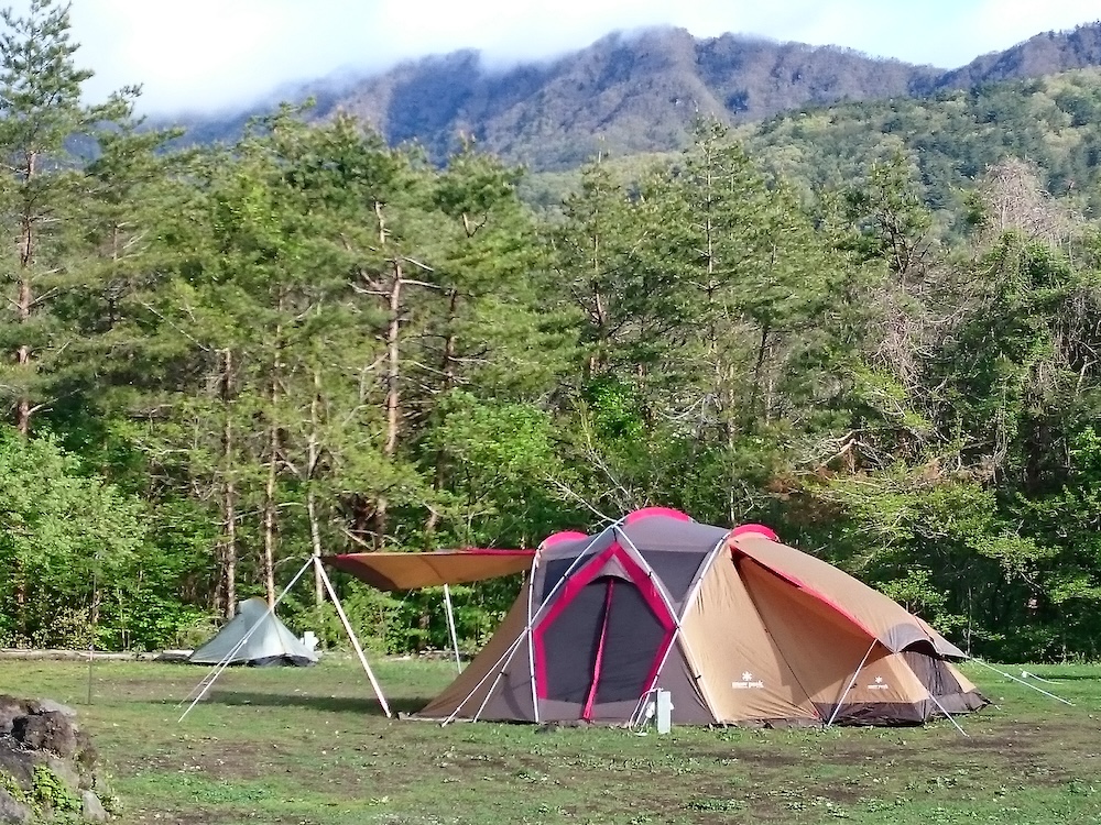  peak キャンプテント 赤茶色 peak キャンプテント 赤茶色 スノーピークのツールームテントおすすめ2