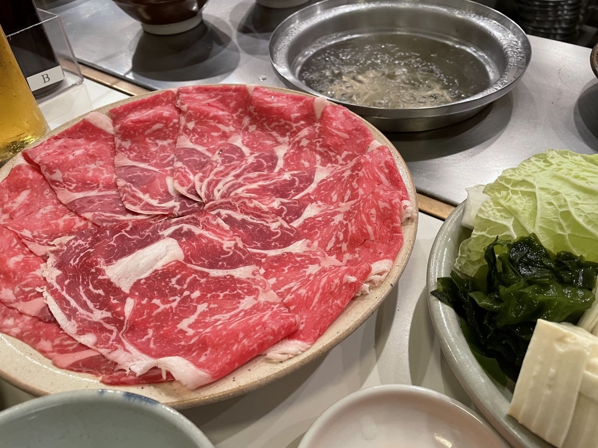 しゃぶしゃぶ 神戸牛 しゃぶしゃぶ：盛り合わせ（肩・モモ） – 神戸ビーフ専門