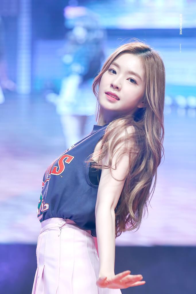 今年も春がやって来る：アイリン、お誕生日おめでとう - ザッピング