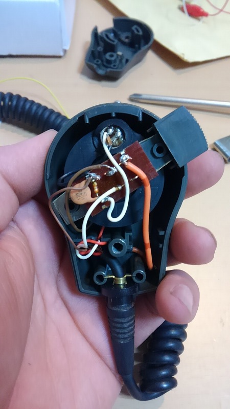 RJ-410 外部PTTマイク作成・・・完成！ - イバラキNK313/7L4FVZの