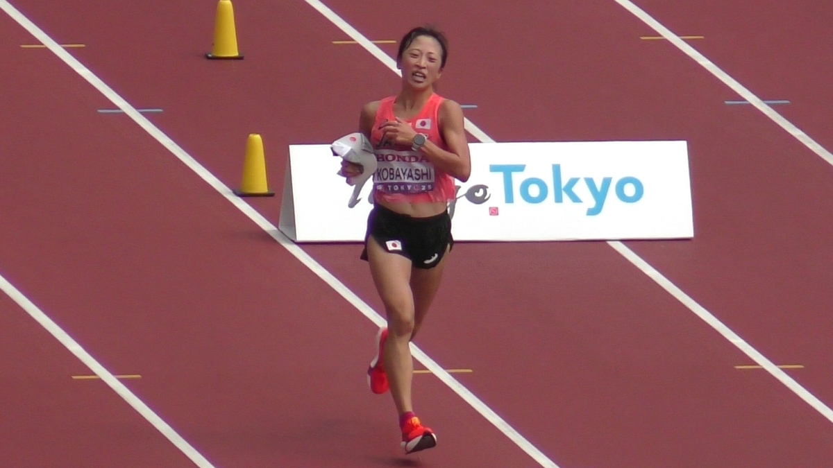 小林香菜が7位！佐藤早也伽は13位！レース後には伝説のポカリ事件も