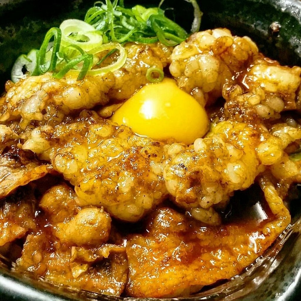 杉本食堂でホルモン丼を喰らう オキラクさんが喰う 杉本食堂でホルモン丼を喰らう オキラクさんが喰う