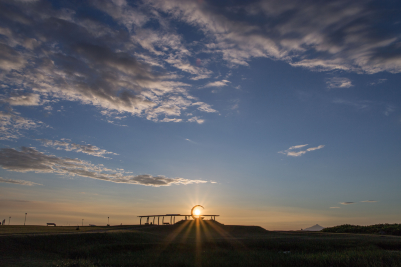 遠別町の風と夕日のモニュメント 遠別町の風と夕日のモニュメント