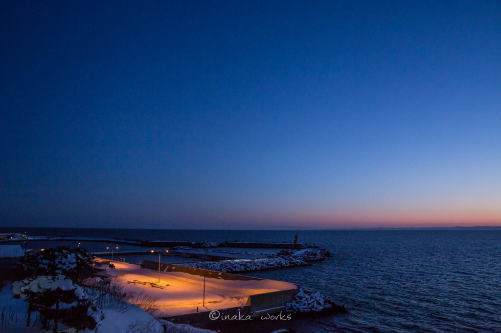 焼尻島漁港の朝 焼尻島漁港の朝