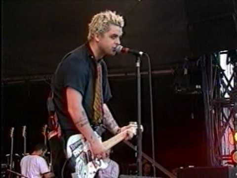 コラム Greenday 生涯大切にしたい歌の話 Greenday Redundant Good Riddance Time Of Your Life Football Soundtrack 1987 音楽とサッカーに想いを馳せる雑記