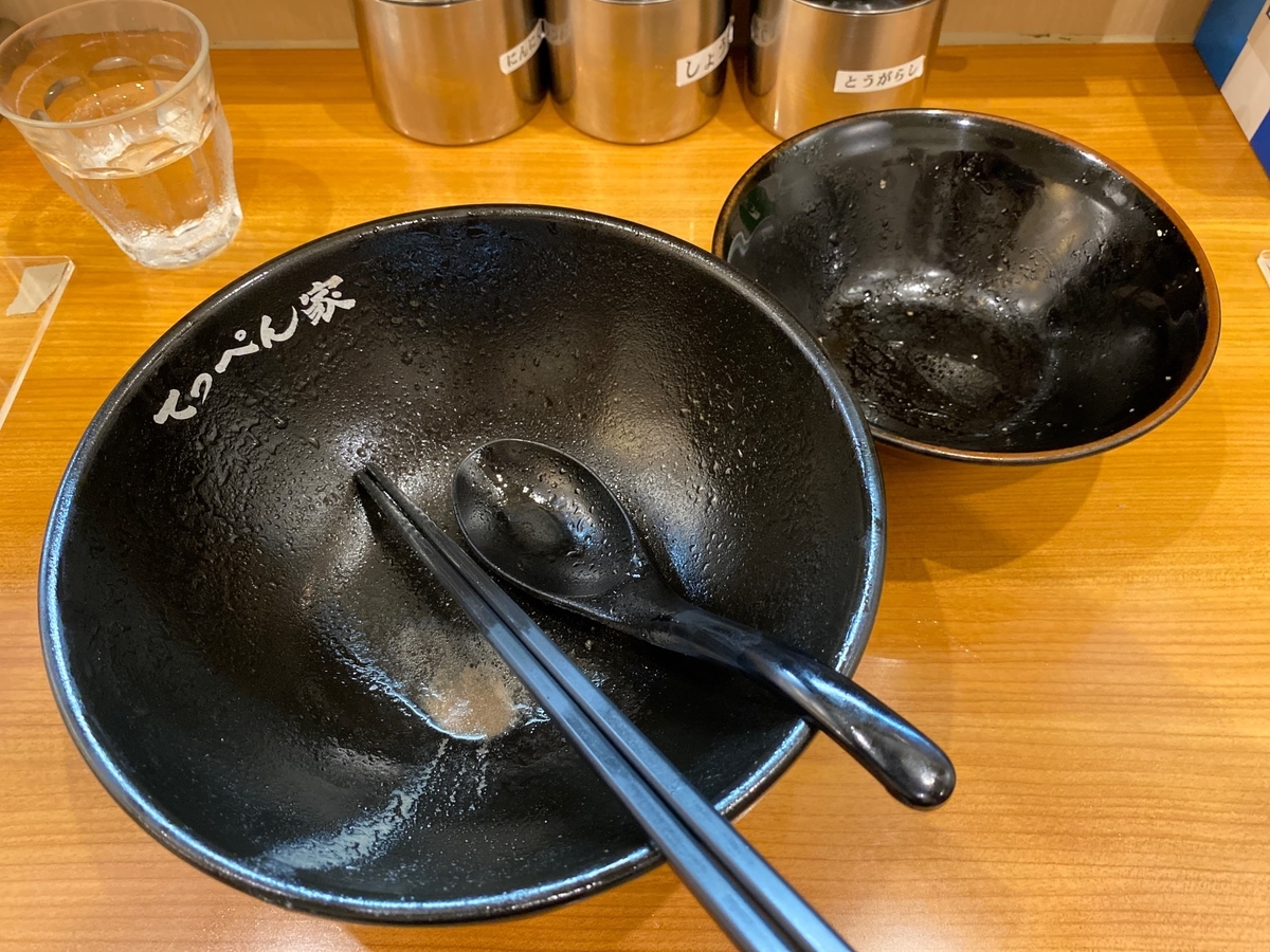 空になった丼