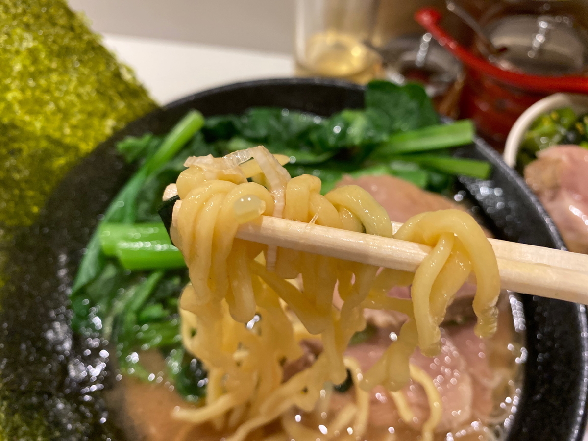 かわむら家　麺