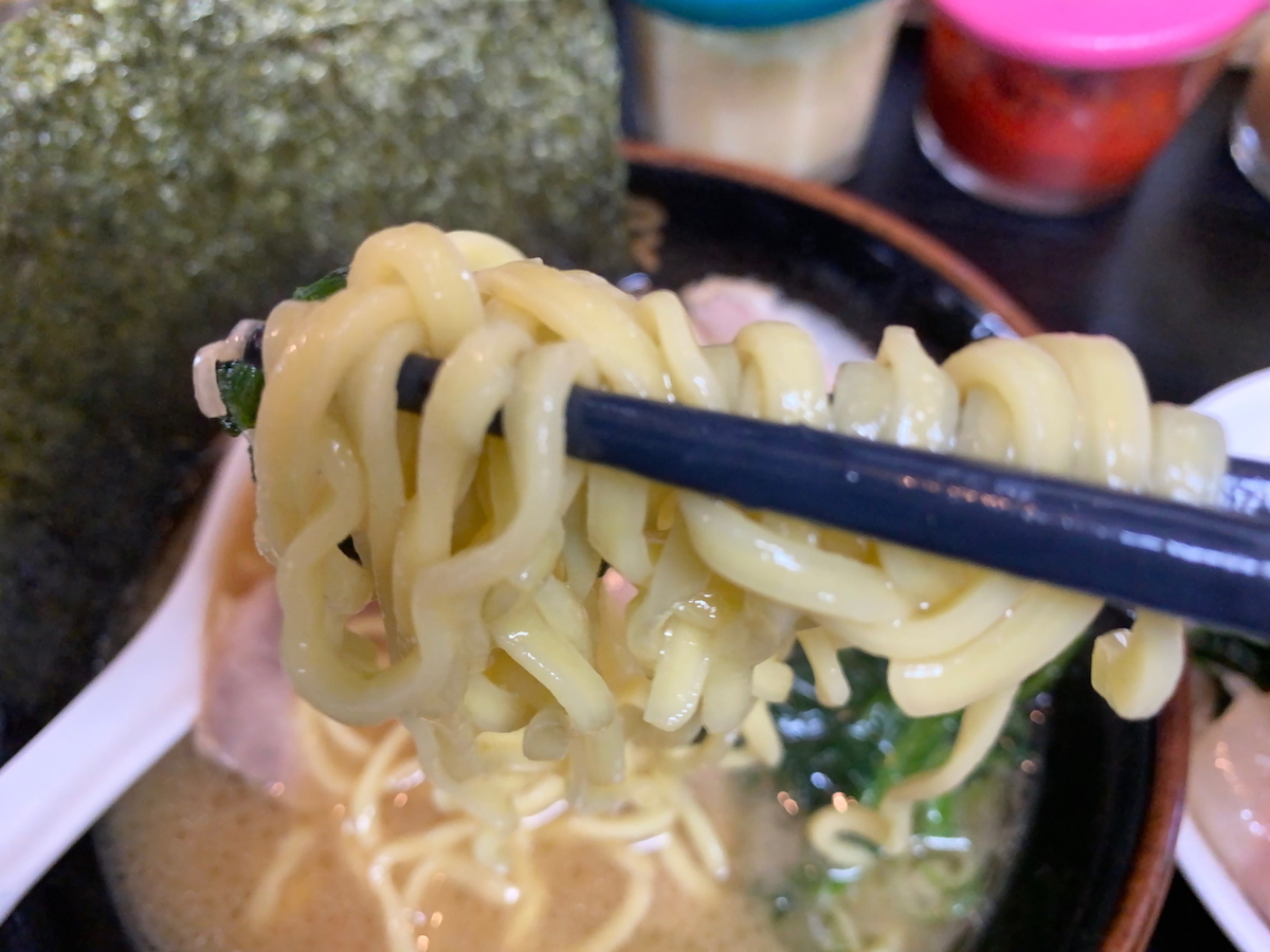 雷家　麺