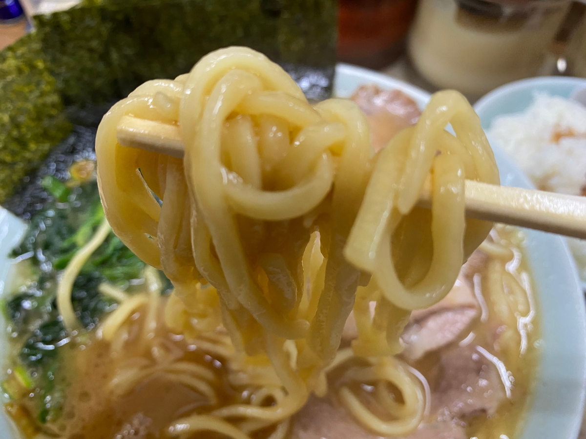 壱六家磯子本店　麺