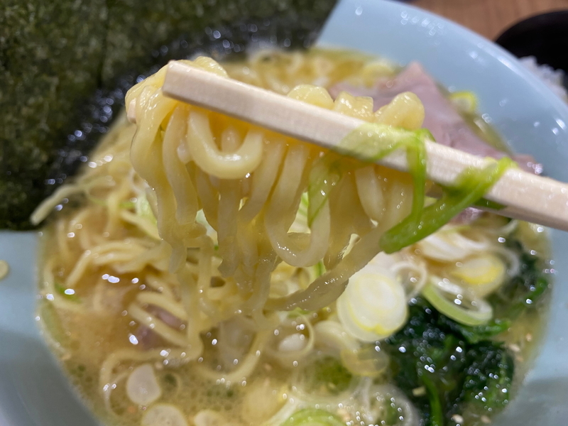 千家根岸店　大橋製麺