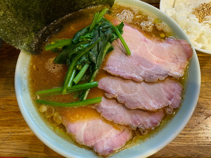 麺屋庄太六浦総本店　家系らぁめん泉家+チャーシュー