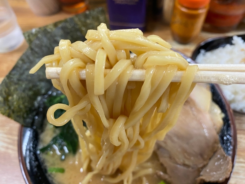 らっち家瀬谷本店　長多屋製麺