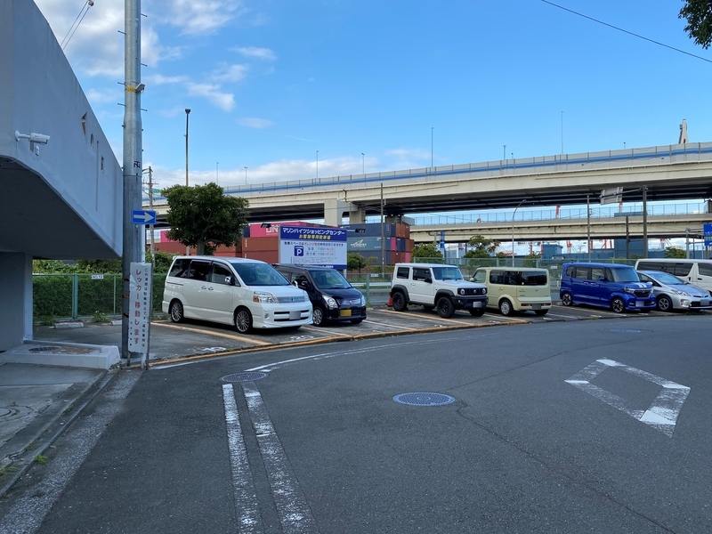 横浜マリンハイツ　駐車場