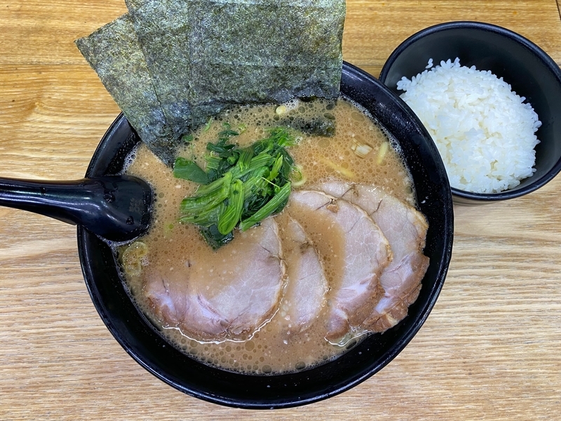 せい家経堂店　チャーシュー麺