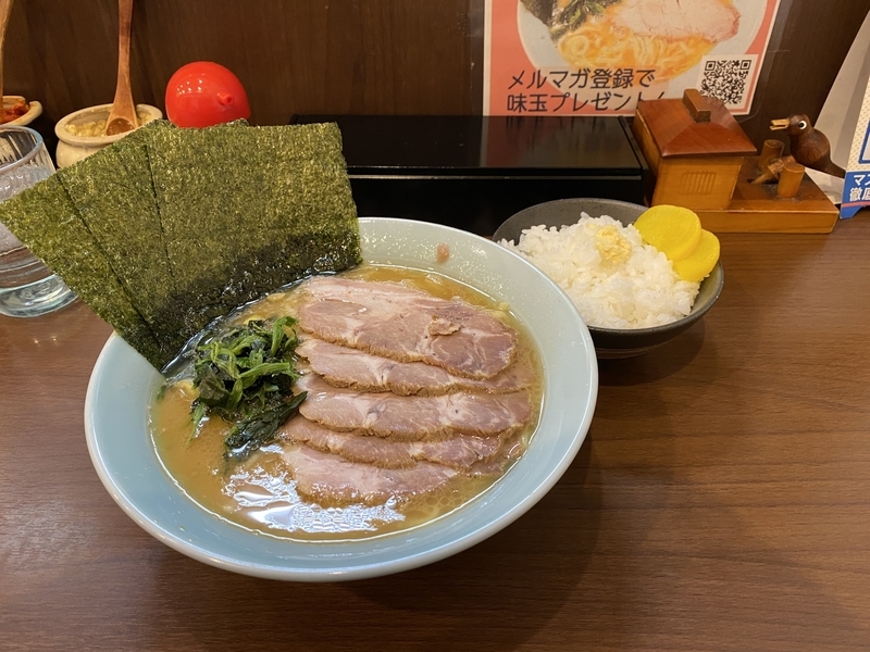 寿々㐂家曙町店並+チャーシュー(1000円)+ライス(100円)