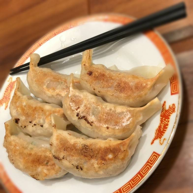 紅虎餃子房 メニュー まずい？ 大餃子 口コミ レビュー