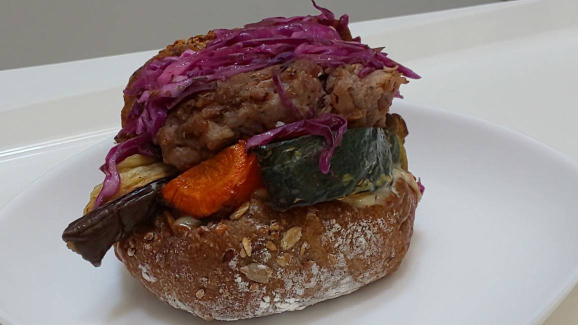 アマムダコタン ダコタンバーガー