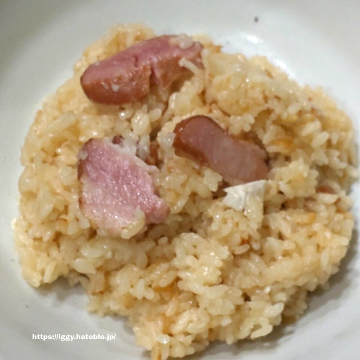 炊飯器 ズボラ飯 混ぜるだけ カマンベールチーズ炊き込みご飯 レシピ