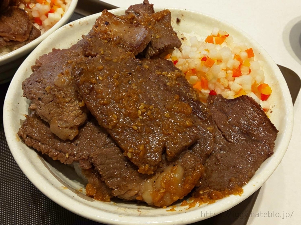 松屋 牛ステーキ丼 デカ盛り まずい?口コミ レビュー