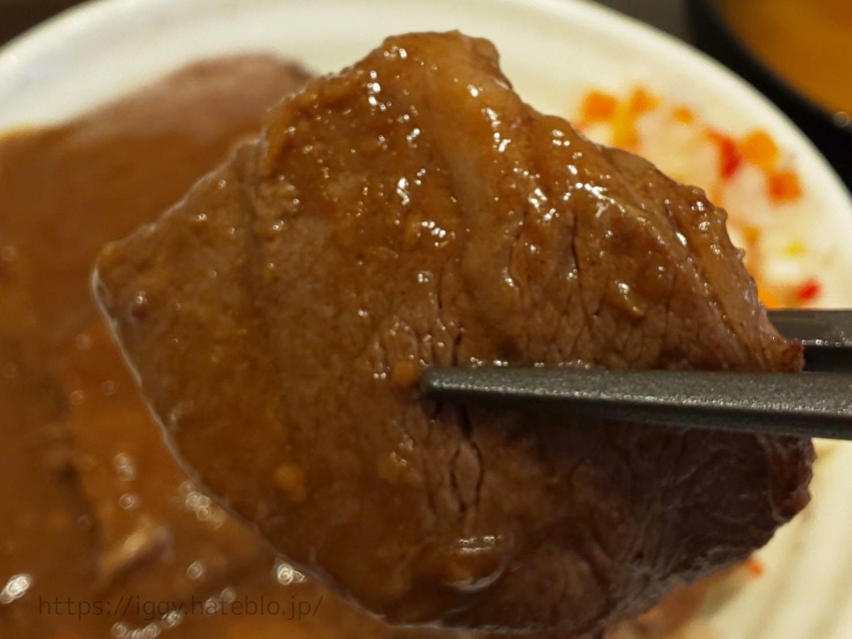松屋 牛ステーキ丼 洋風ガーリックソース まずい?美味しい レビュー