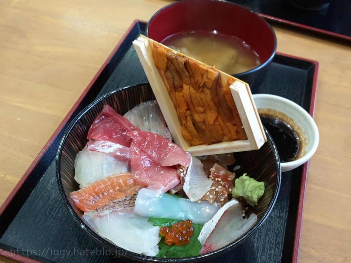 博多豊一 メニュー 人気 スーパー海鮮丼 口コミ レビュー