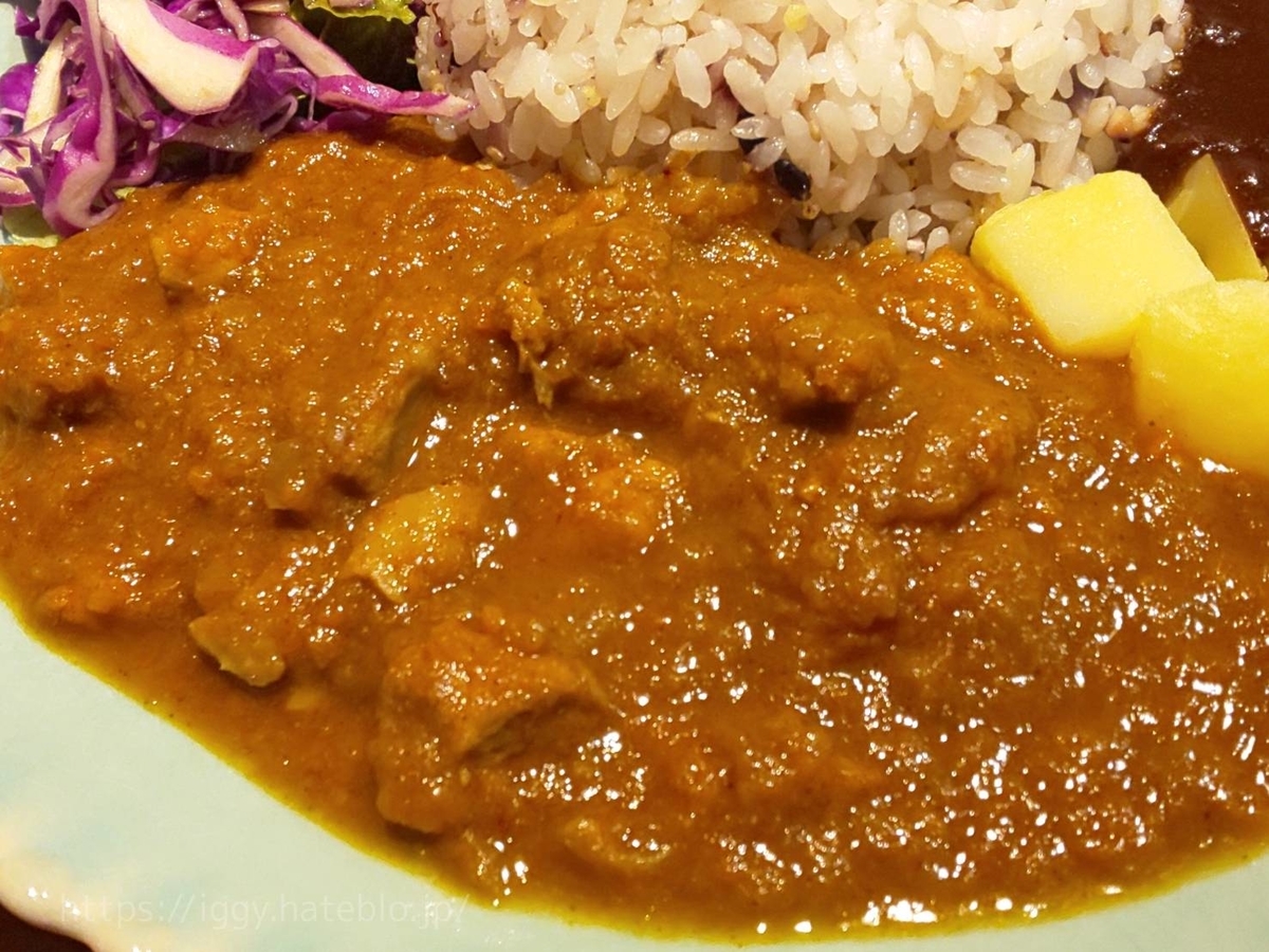 女王さまのスパカレー 辛さ チキンカレー レビュー