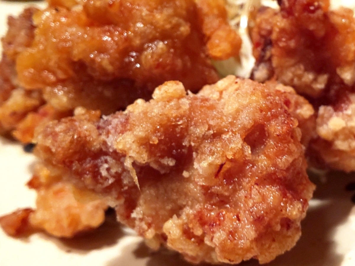 博多もつ鍋やまや ランチ 人気メニュー 鶏の唐揚げめんたい風味定食 口コミ