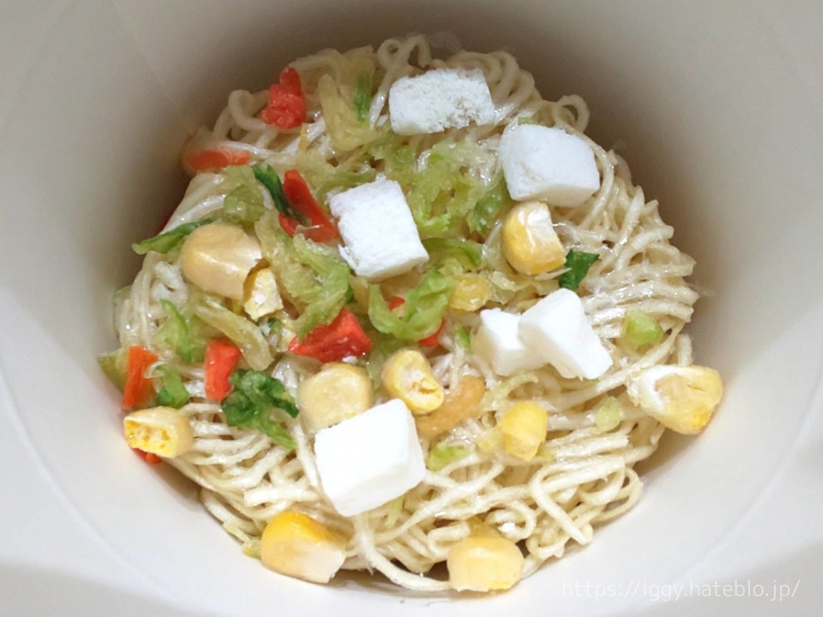 イケア プラントベースカップラーメンカレー味 具 口コミ レビュー
