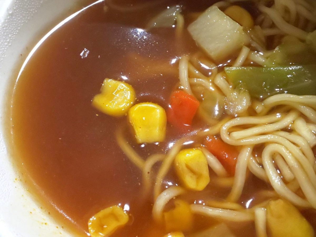 イケア プラントベースカップラーメンカレー味 スープ辛い 口コミ レビュー