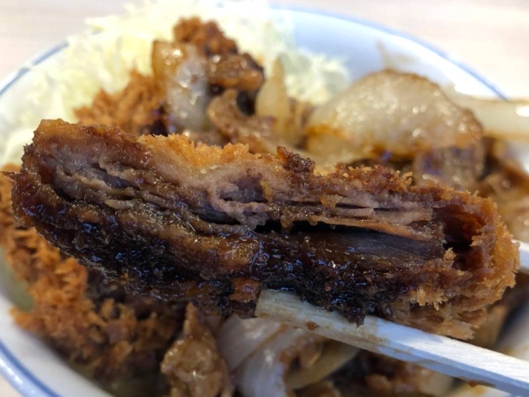 かつや 牛カツと牛焼肉の合い盛り丼 ミルフィーユ仕立て 感想 口コミ レビュー