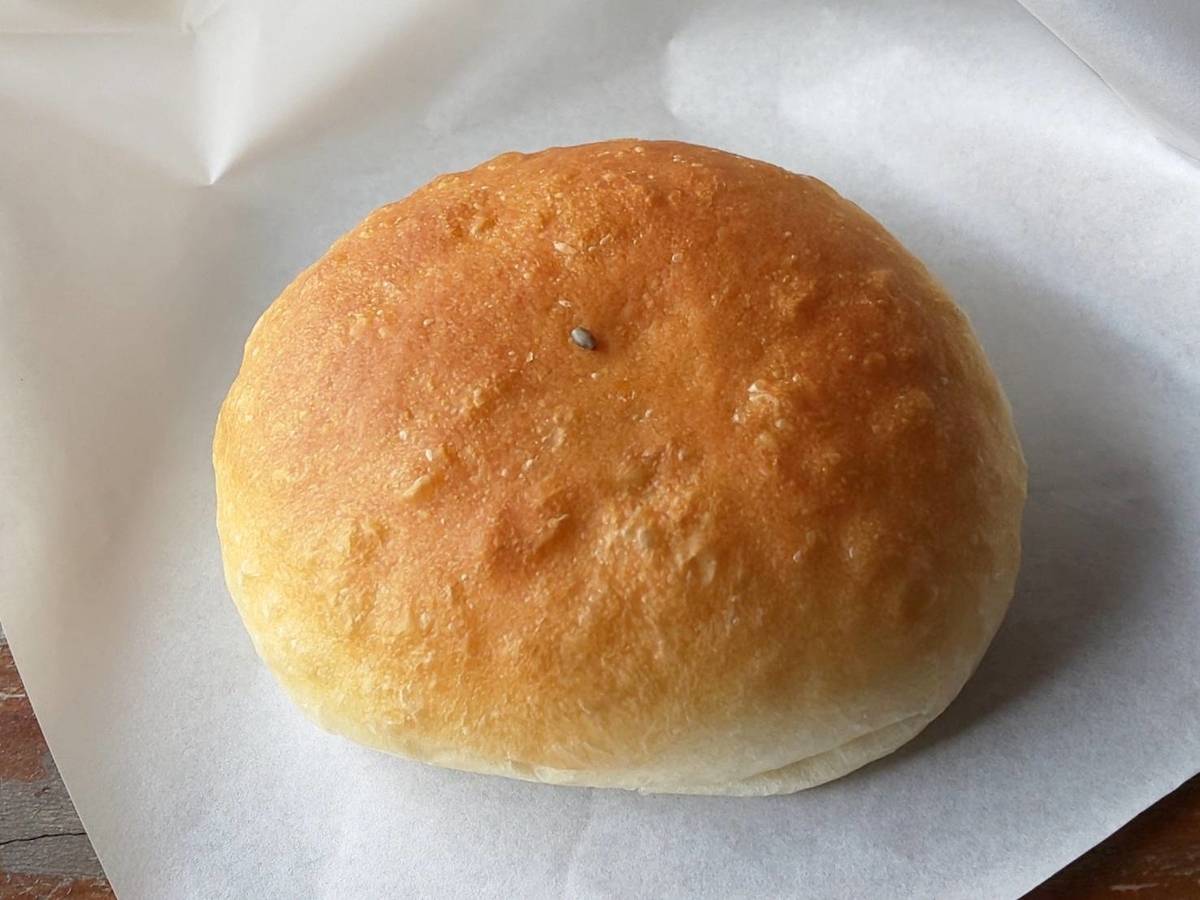 治七のクリームパン メニュー 黒ごまクリーム カロリー 口コミ レビュー