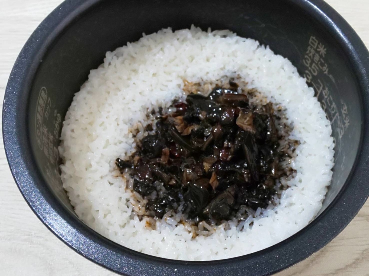 カルディ ご飯に混ぜるだけ パエリア イカスミ を食べた感想 おすすめアレンジ 口コミ Life