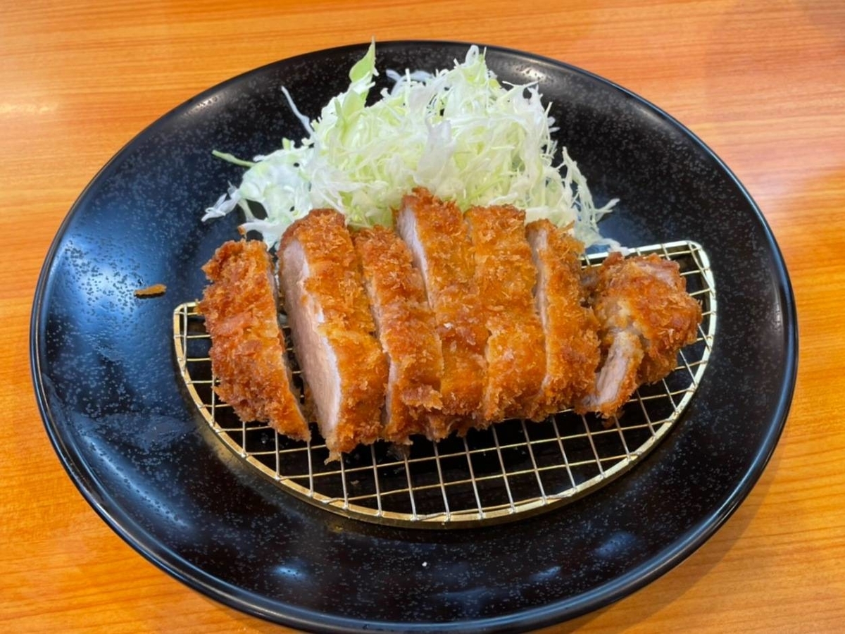 きんのつる メニュー 特製ロースカツ定食 値段 口コミ レビュー
