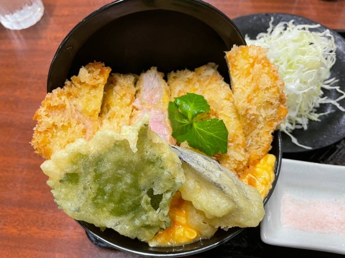 とんかつ わか葉 1日10食限定おすすめメニュー 厚切り上かつ玉丼 と 上ヒレかつ丼 食べた感想 福岡天神ランチ Life