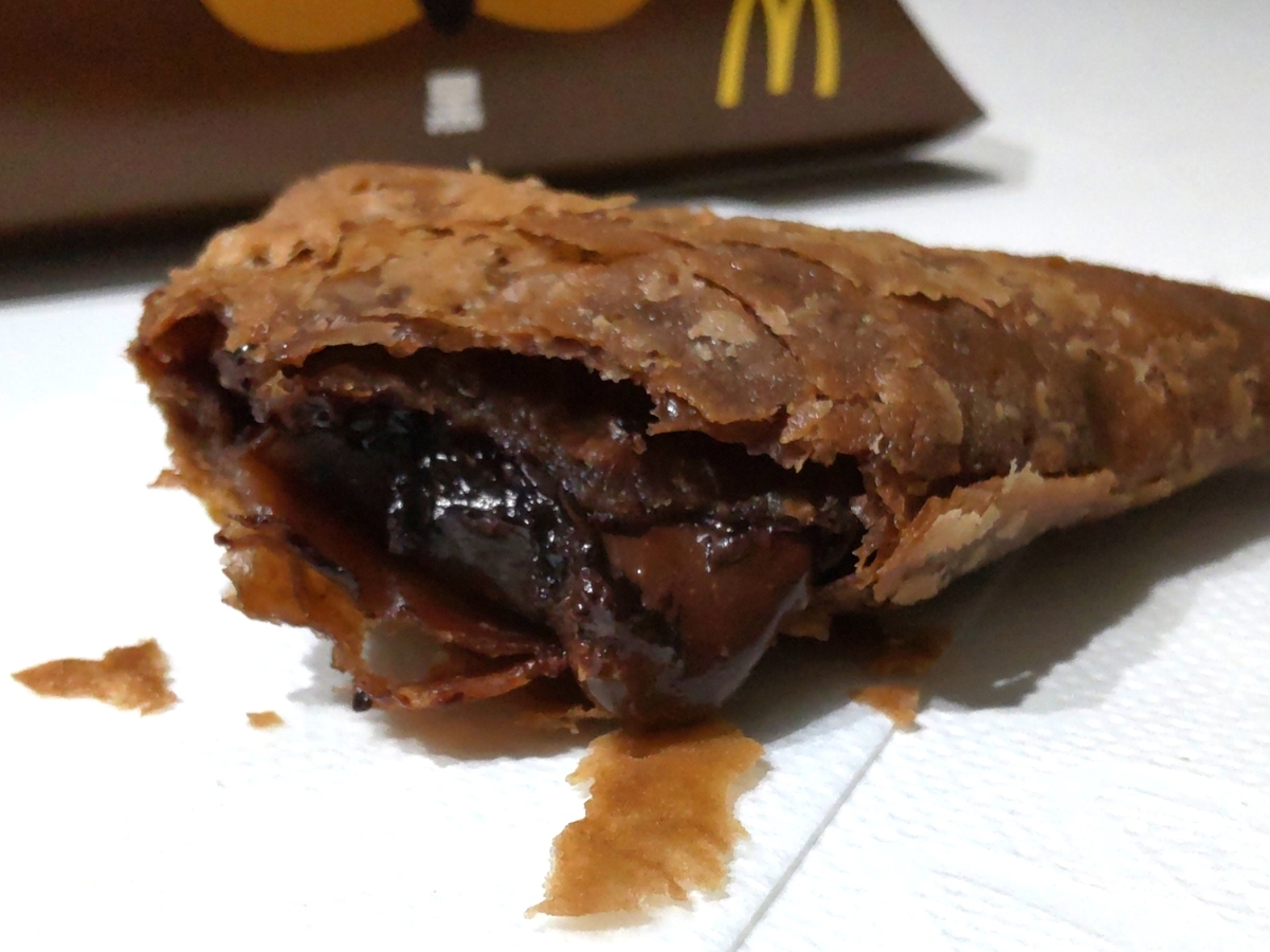 マクドナルド 三角チョコパイ黒 いつまで 口コミ