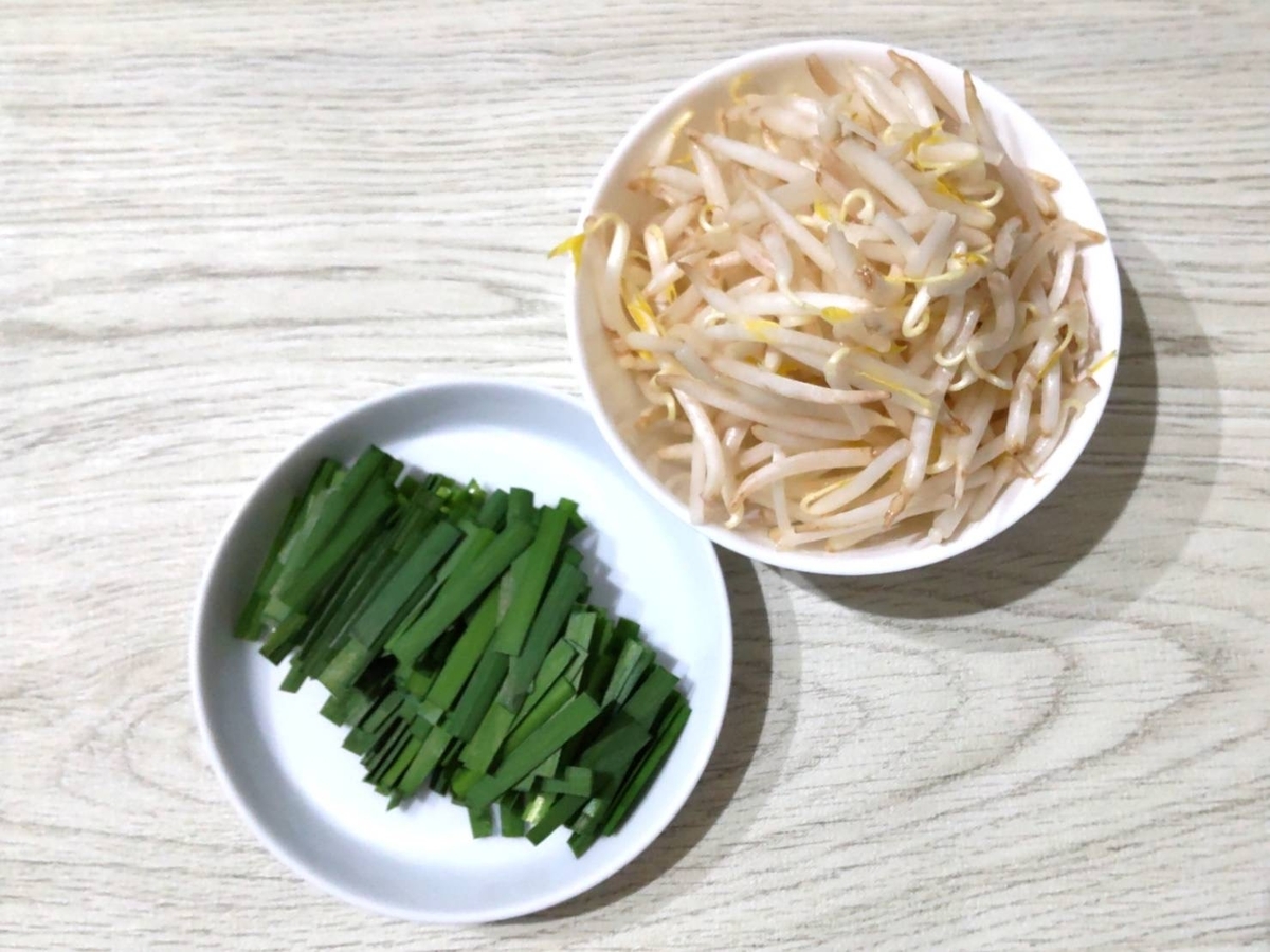くばら 炊き餃子鍋つゆ 作り方 材料 もやし ニラ 口コミ レビュー
