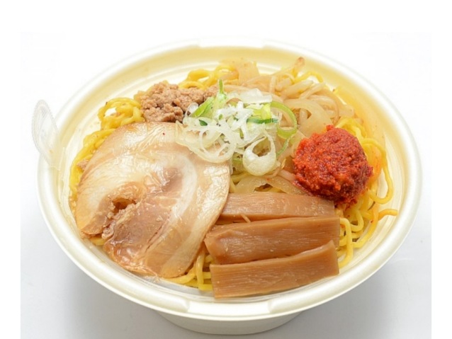 セブンイレブン 麺 人気ランキング すみれ監修にんにく唐玉味噌ラーメン 値段 口コミ