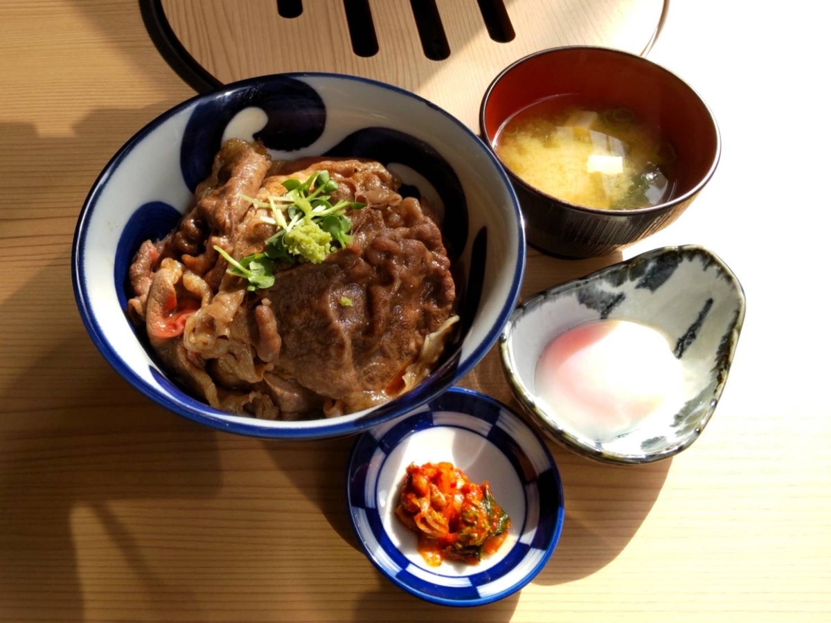 にく豆腐 しげ子 人気メニュー 肉豆腐 と 牛丼 を食べた感想 博多駅周辺おすすめランチ Life